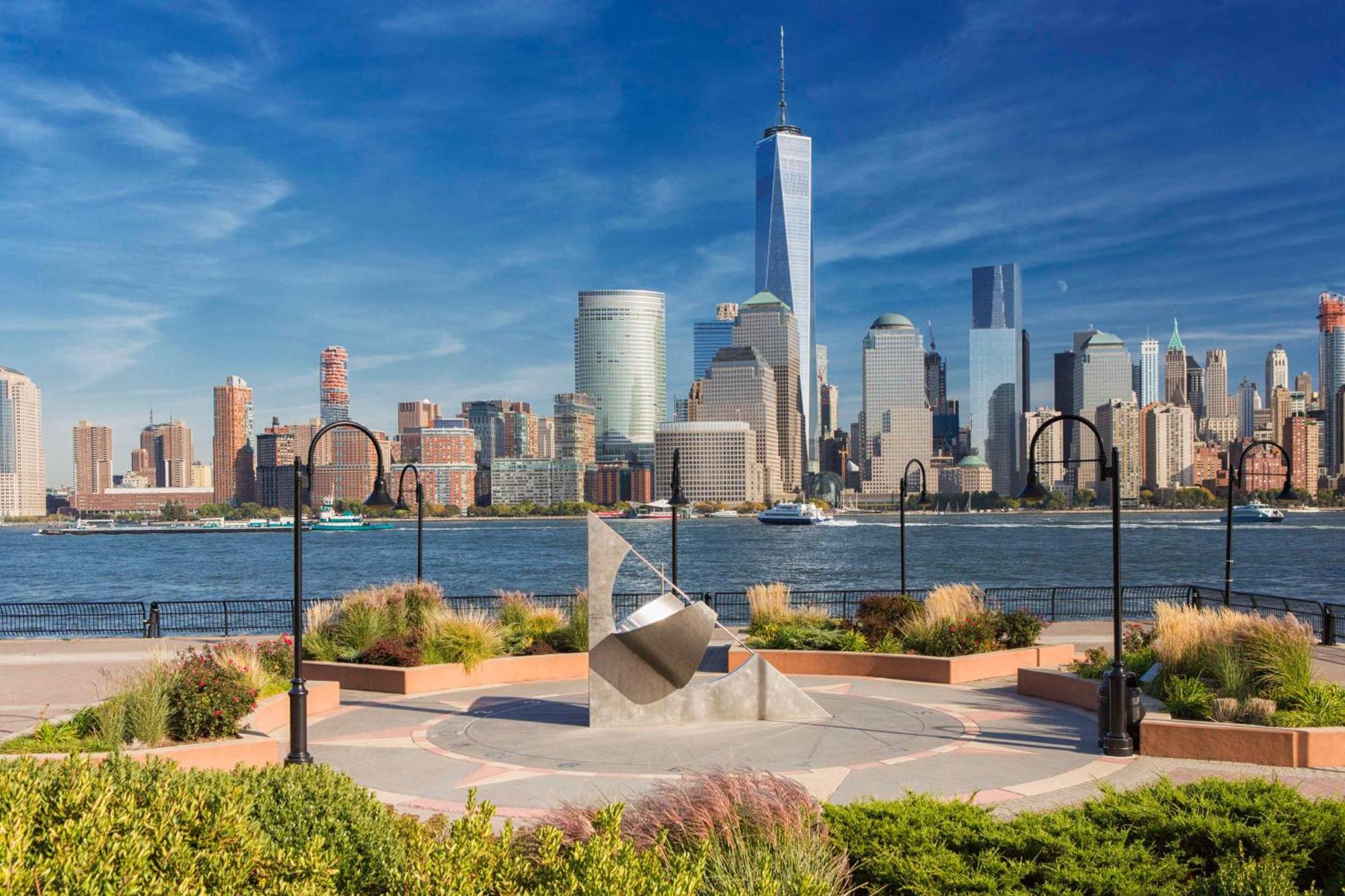 Hyatt Regency Jersey On The Hudson Hotel 4*