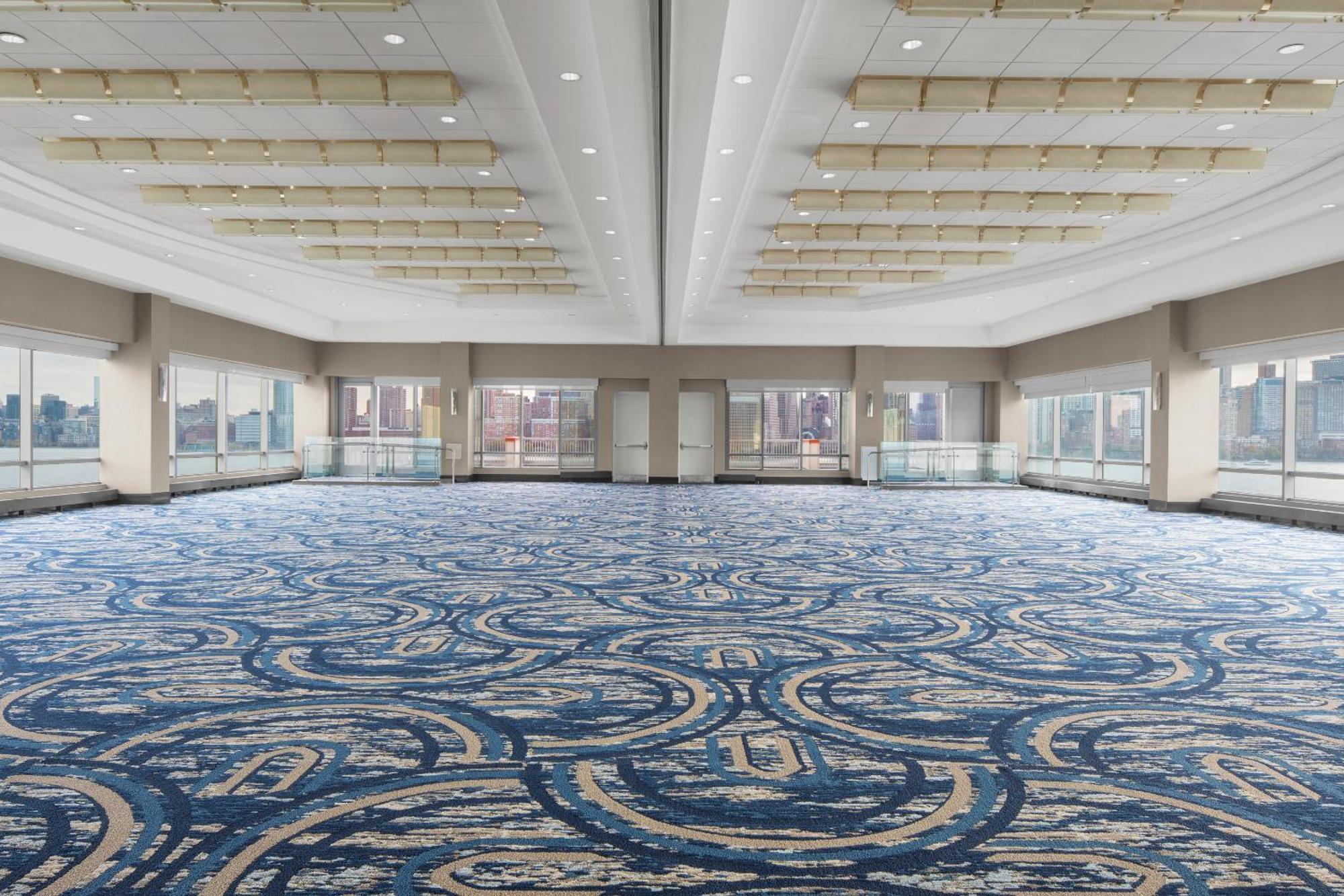 Hyatt Regency Jersey On The Hudson Hotel 4*